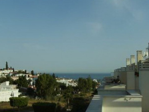 img_R2127557_fr0sg16vbok0