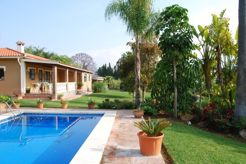 Alhaurín de la Torre, Costa del Sol, Málaga, Spain - Villa - Detached