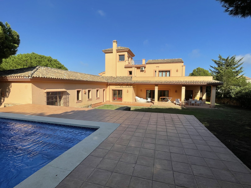 Luxury Sotogrande &apos;Almenara&apos; villa with panoramic, sea and golf views, private location situated within manicured gardens in a large plot...