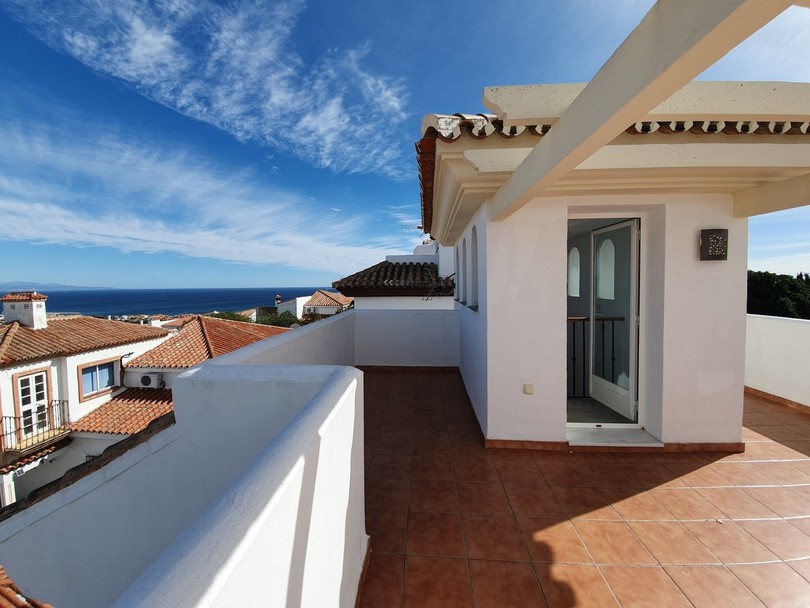 Great townhouse in princesa Kristina very close to the pool in a cul-de-sac road.