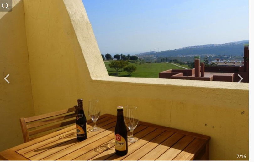 Beautiful bright 2 bedroom penthouse for sale in Duquesa Village.