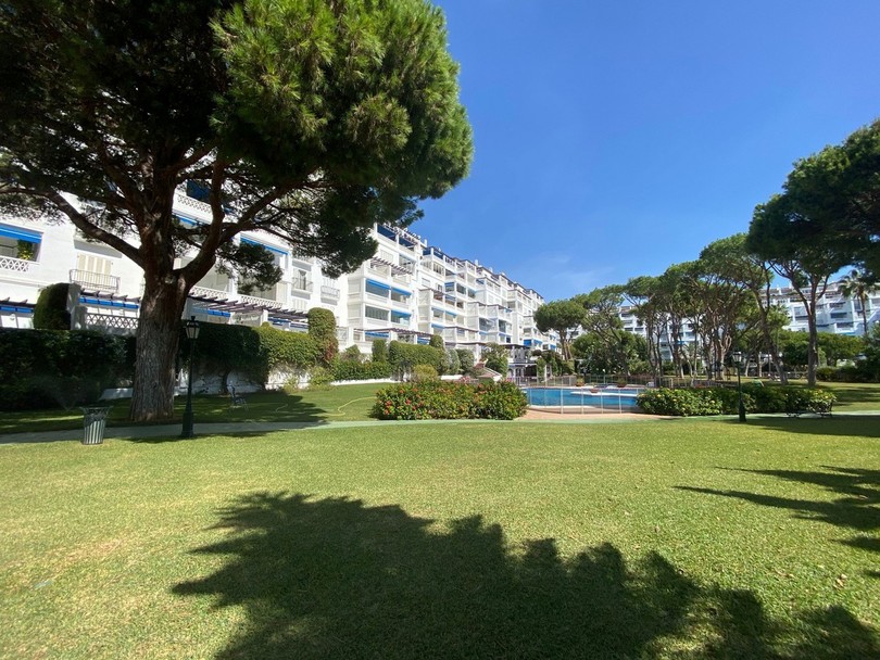 We are delighted to offer this superbly appointed two-bedroom apartment in Playas del Duque, one of the most sought-after developments in Puerto Ba...