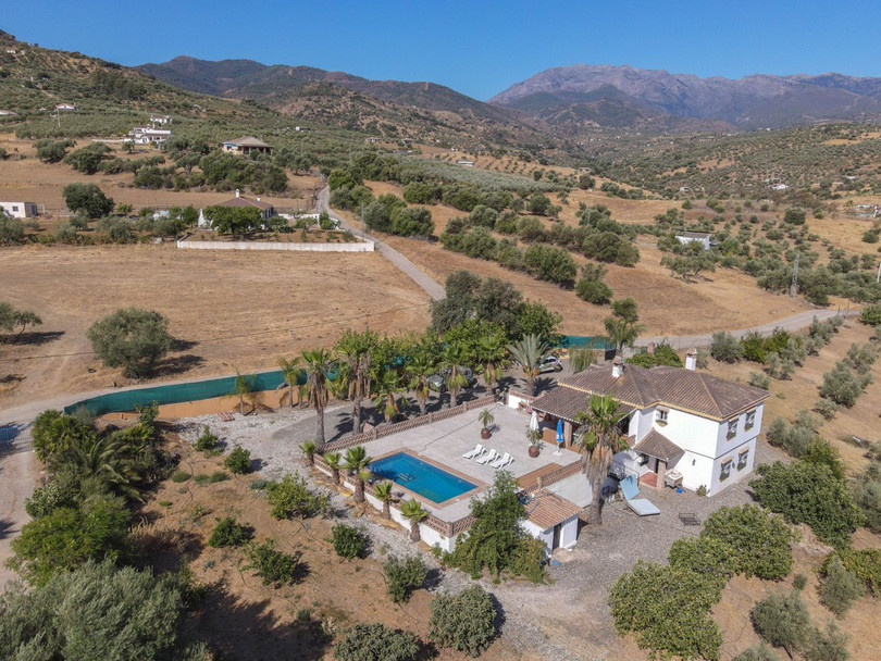 Guaro, Costa del Sol, Málaga, Spain - Villa - Detached