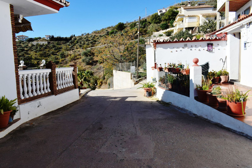 Moclinejo, Costa del Sol East, Málaga, Spain - Townhouse - Terraced